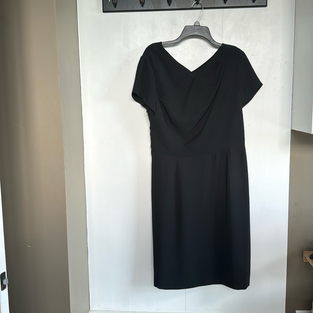 Brooks Brothers Classic LBD